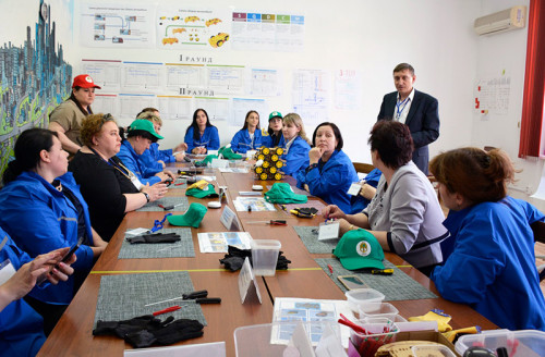 12 и 13 апреля в обучающем центре «Фабрика процессов МГТУ» завершили трехдневные циклы обучения основам бережливого производства