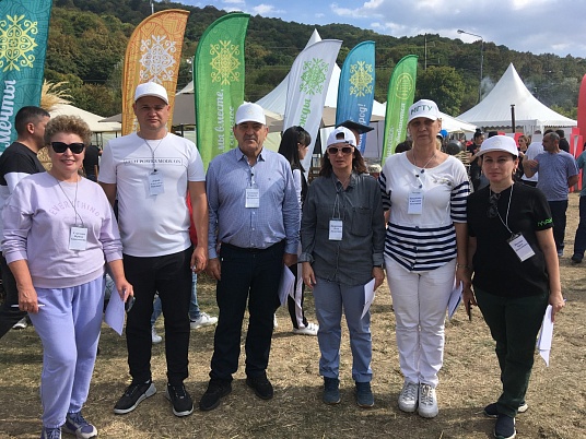 Сотрудники факультета аграрных технологий приняли участие в проведении XII Фестиваля адыгейского сыра