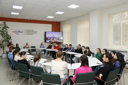 МКъТУ-м и Студенческэ научнэ обществэм зэхэсыгъо иIагъ: апэрэ семестрэм изэфэхьысыжьхэр ыкIи пшъэрылъыкIэхэр