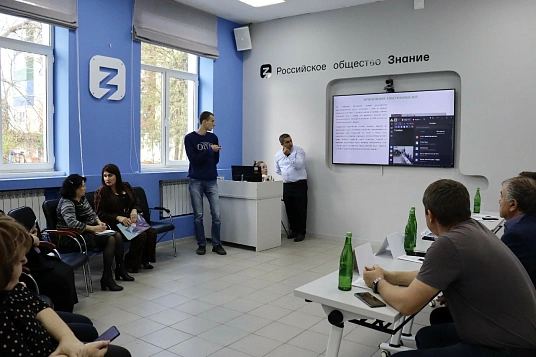 Будущее автотранспорта: новые технологии, экология и безопасность