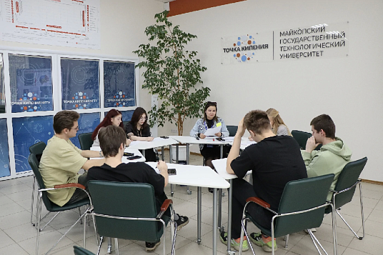 Клуб мышления МГТУ: тренировка интеллекта и развитие когнитивных навыков