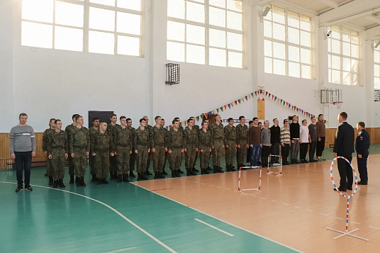 ДронхэмкIэ зэнэкъокъугъэх