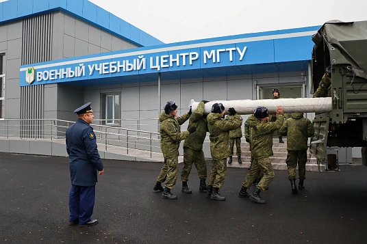 Сотрудники Майкопского государственного технологического университета продолжают оказывать помощь участникам СВО
