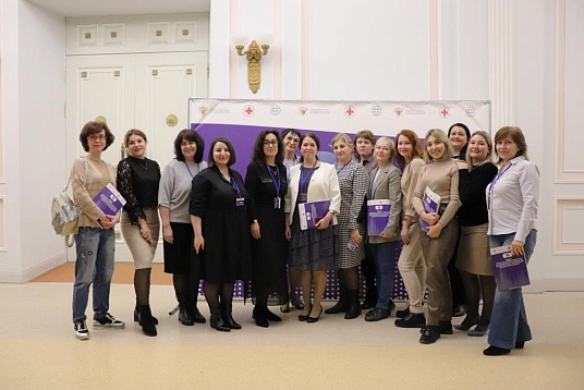Преподаватели МГТУ приняла участие в профессиональном форуме психологов России