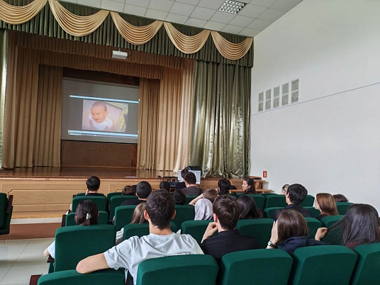 В колледже прошли тренинги "На что потратить жизнь".