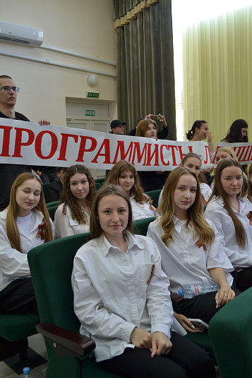 Песня в солдатской шинели