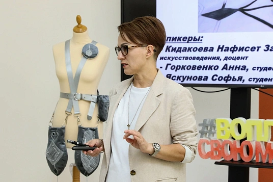 Адыгэ тхыпхъэм идунай хэхьагъэх
